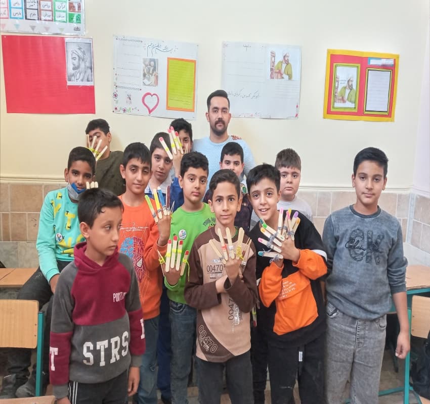  تدریس همراه با نمایش